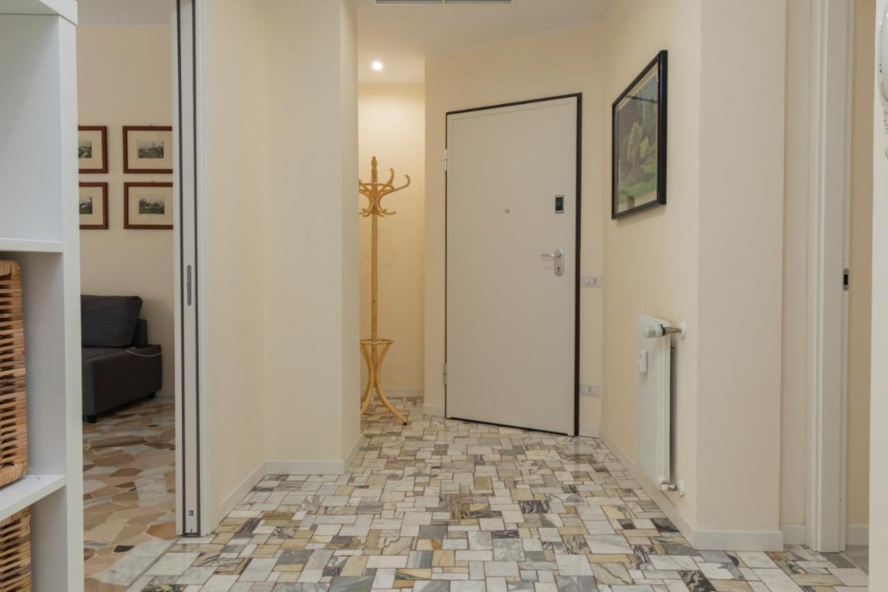 Apartamento Joivy Modern 2Bed Flat With Balcony, 250M From M5 Foppa And M2 Sant'Agostino Milán Exterior foto