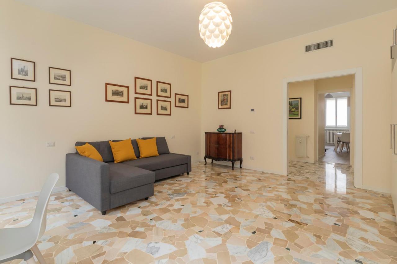 Apartamento Joivy Modern 2Bed Flat With Balcony, 250M From M5 Foppa And M2 Sant'Agostino Milán Exterior foto