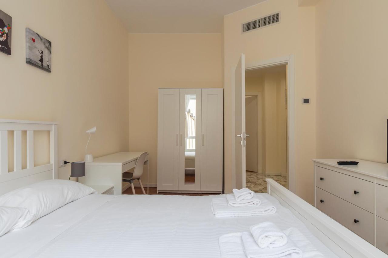 Apartamento Joivy Modern 2Bed Flat With Balcony, 250M From M5 Foppa And M2 Sant'Agostino Milán Exterior foto